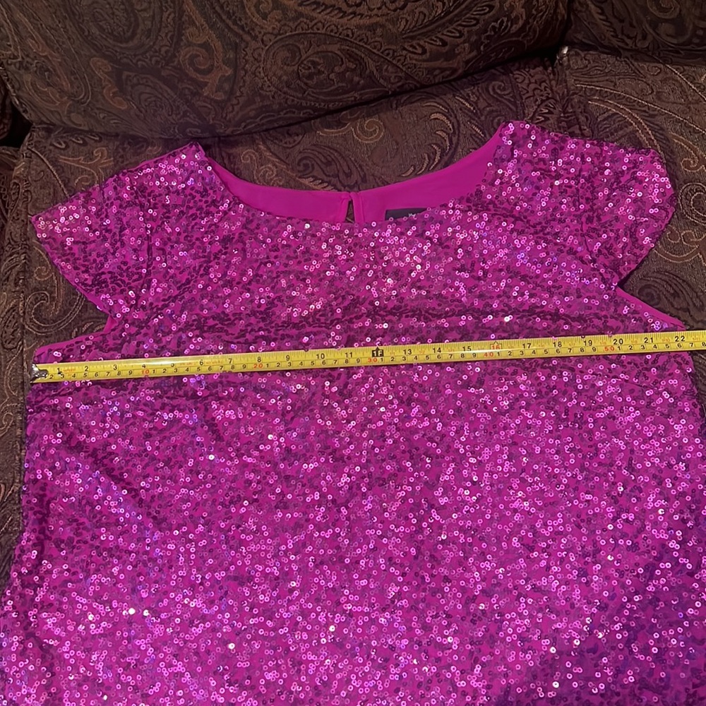 💜Sequin Top💜 - Picture 5 of 6